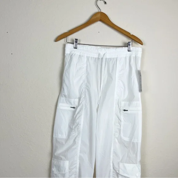 Athleta Parachute White Cargo Pants Size 8 - Picture 3 of 7